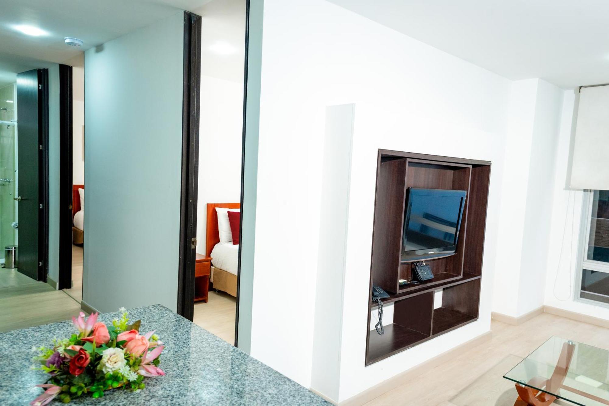 122 Plaza Apartahotel Bogotá Esterno foto